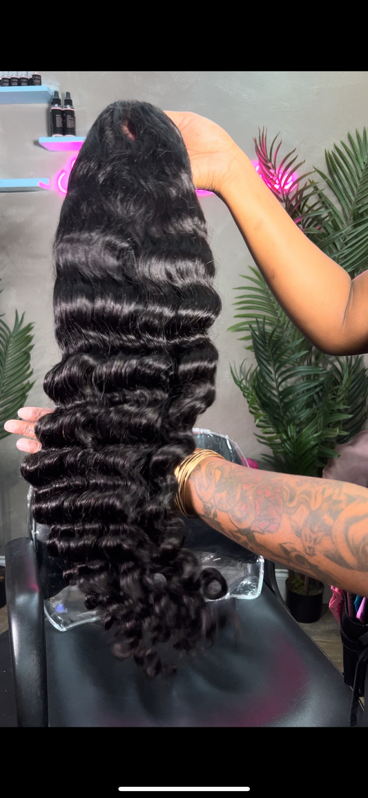 HD 13x4 Bahama Curly Frontal wig